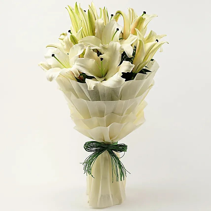 serene-white-oriental-lilies-bouquet_2_121733c60_6806d7e3.jpg